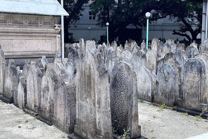 3 Hour Male' City Tour with Local Guide